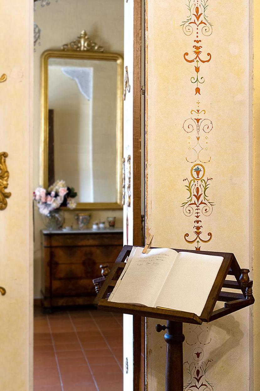 Ferienwohnung Donna Regina Dimora D'Epoca Neapel Exterior foto