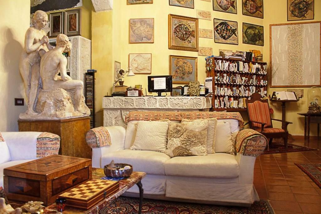 Ferienwohnung Donna Regina Dimora D'Epoca Neapel Exterior foto