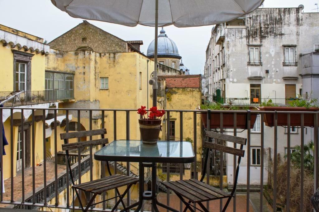 Ferienwohnung Donna Regina Dimora D'Epoca Neapel Exterior foto